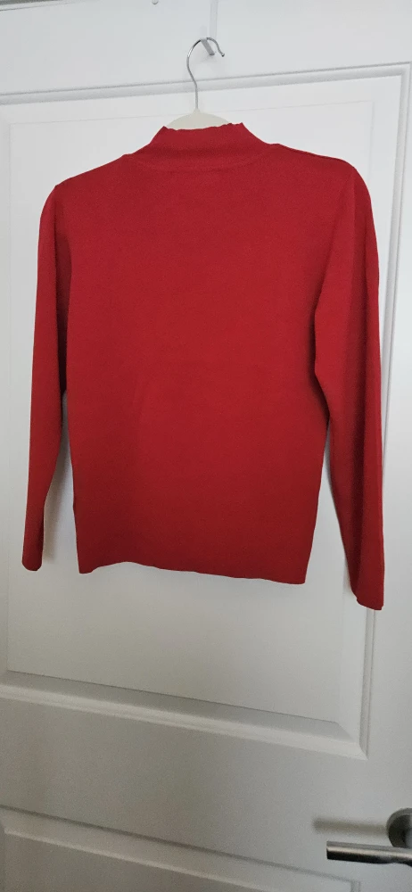 Red Mock Neck Sweater - Size Small to Medium - photo 4
