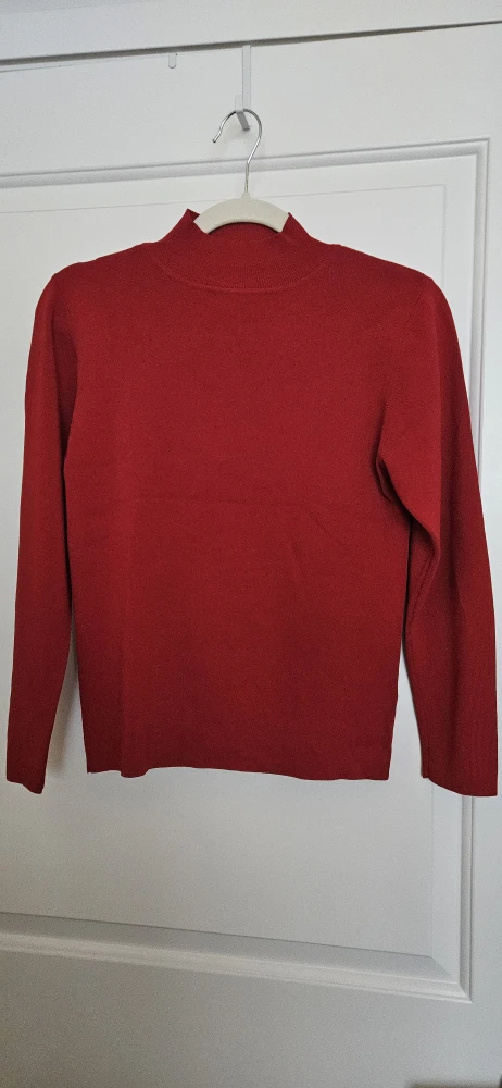 Red Mock Neck Sweater - Size Small to Medium - photo 5