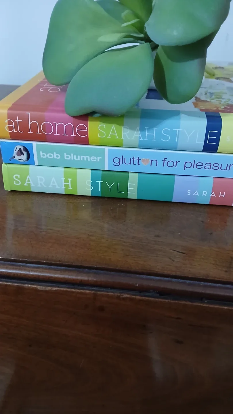 Sarah Style by Sarah Richardson Book Set image indicator(3)