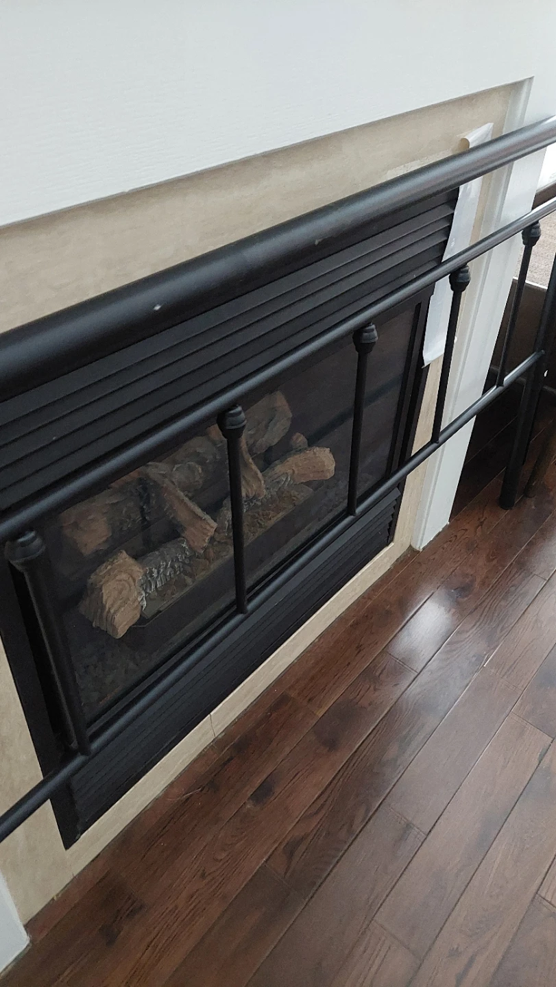 Black Metal Headboard - photo 3