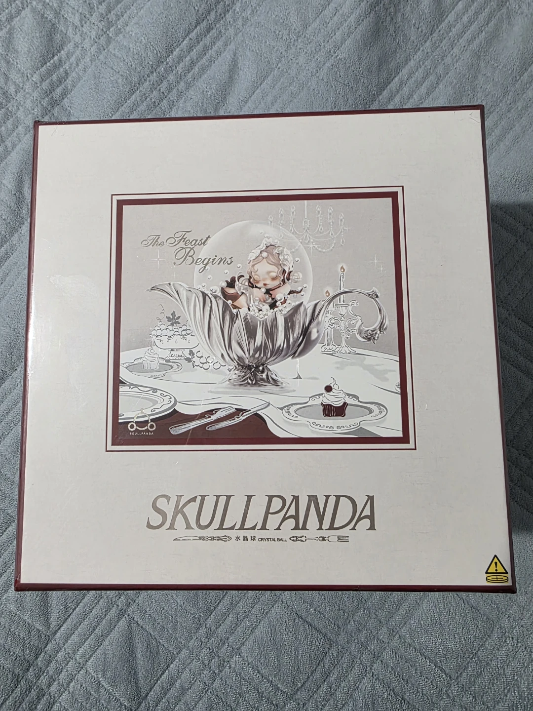 Skullpanda The Feast Begins Crystal Ball Figurine - photo 2