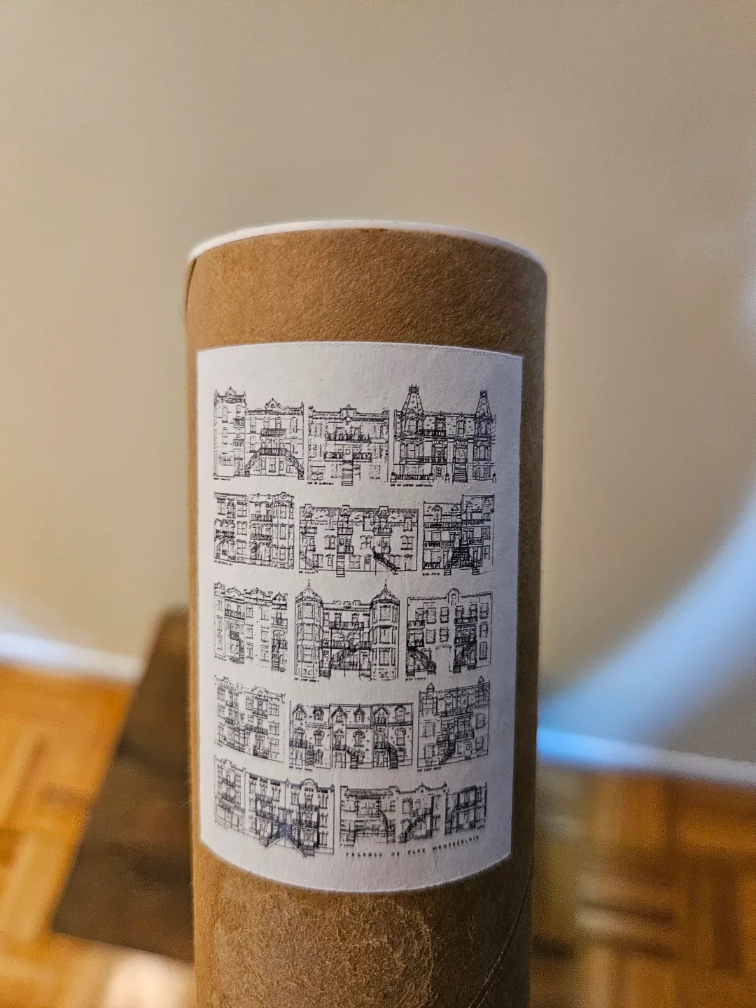 Darveelicous Montréal Facades Print 18x24 image indicator(3)