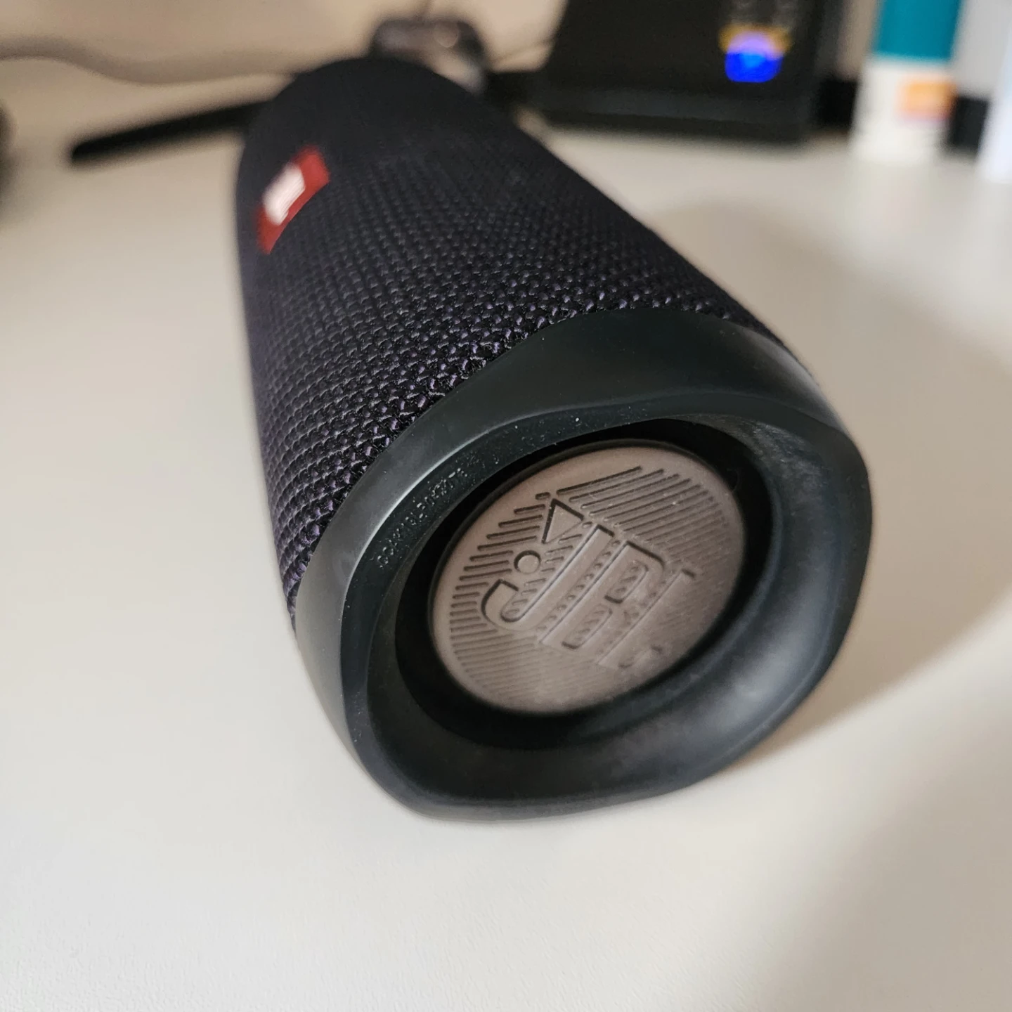 JBL Flip 5 Black Portable Bluetooth Speaker - photo 2