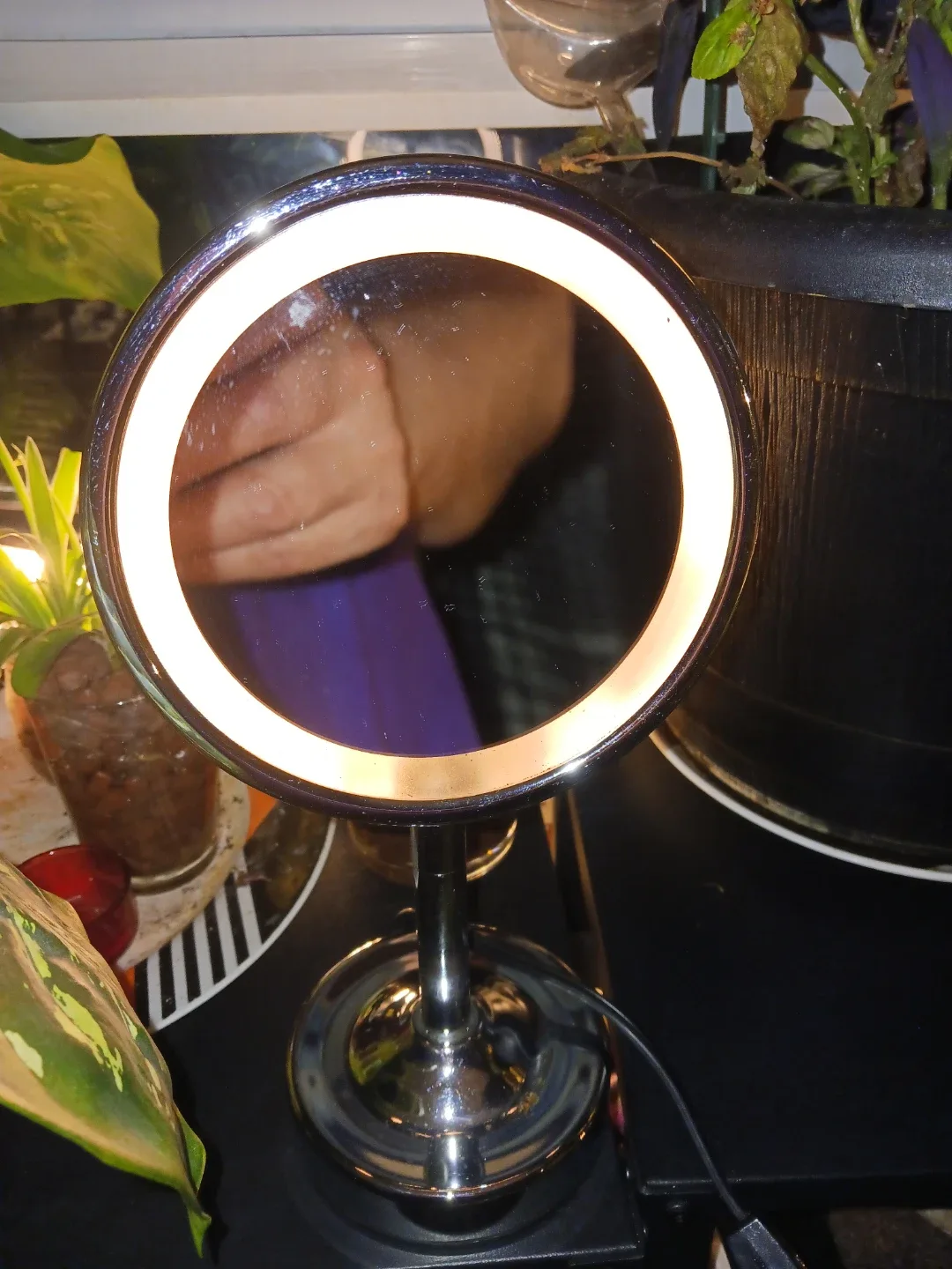 Lighted Vanity Makeup Mirror