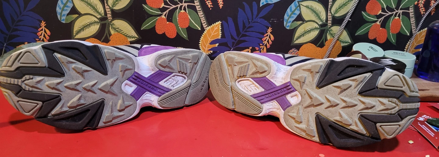 Adidas Yung-96 Chasm Blue Sneakers - Size 8 🥕 - photo 3