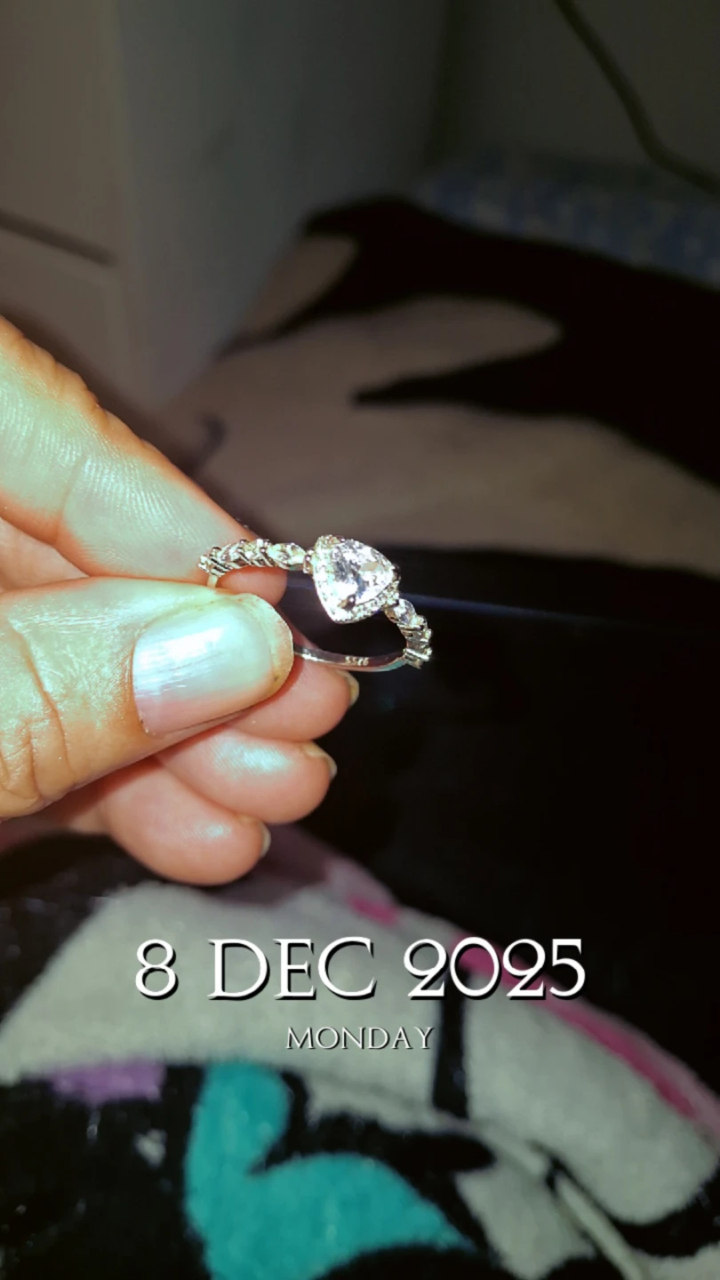 Triangle Cut Ring - Size 7 - photo 2