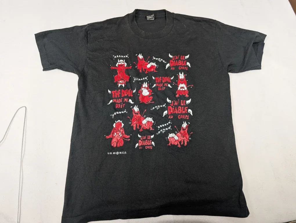 BEST Devil Made Me Do It T-Shirt - Size L