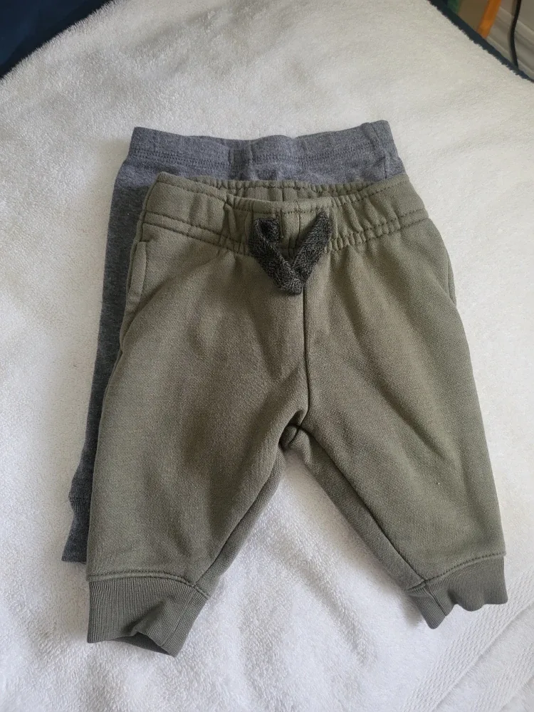 Baby Clothes Bundle - Onesies, Pants, Sleepers - 0-3 Months image indicator(4)