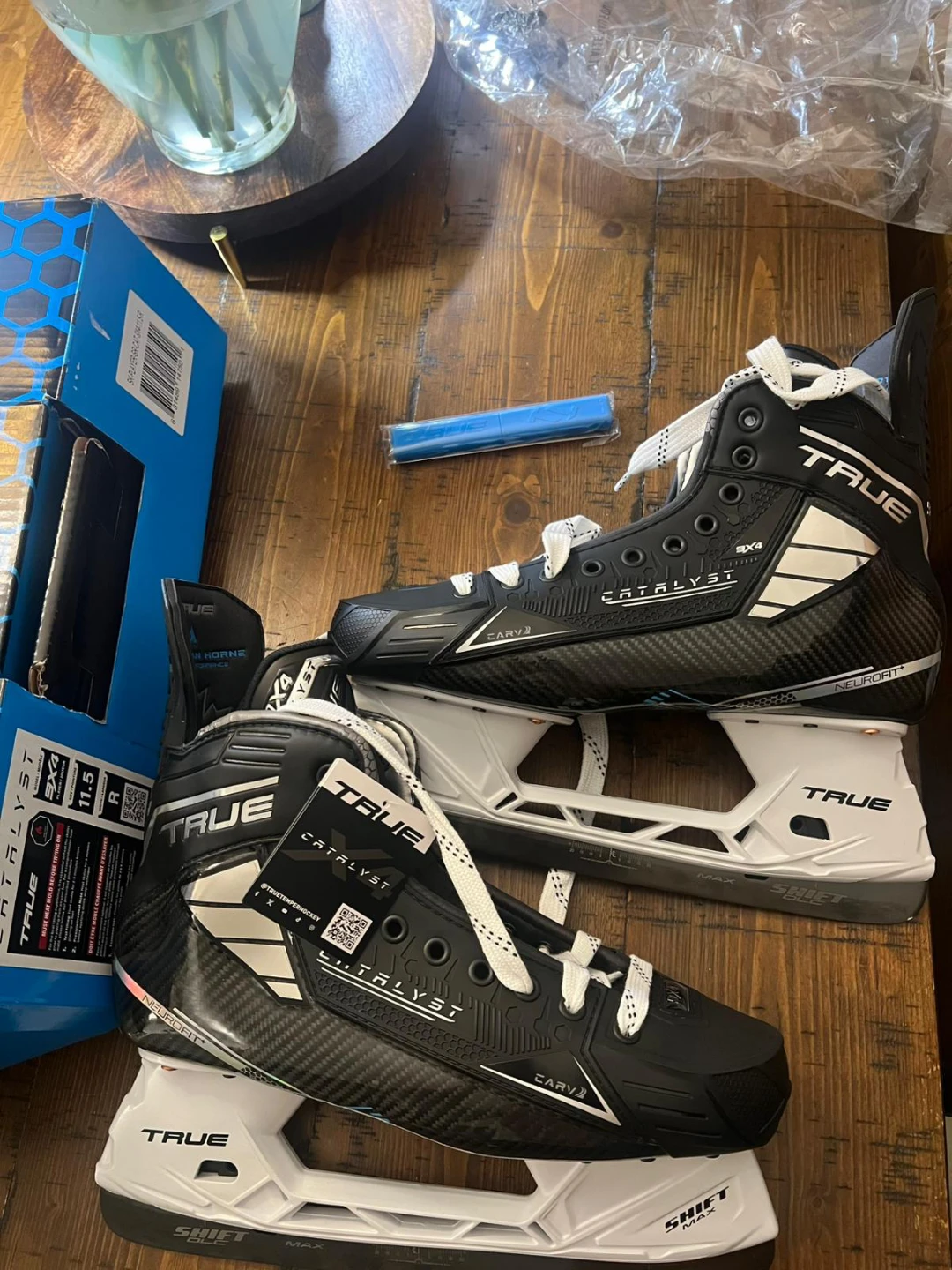 True Catalyst 9X4 Hockey Skates - Size 11.5