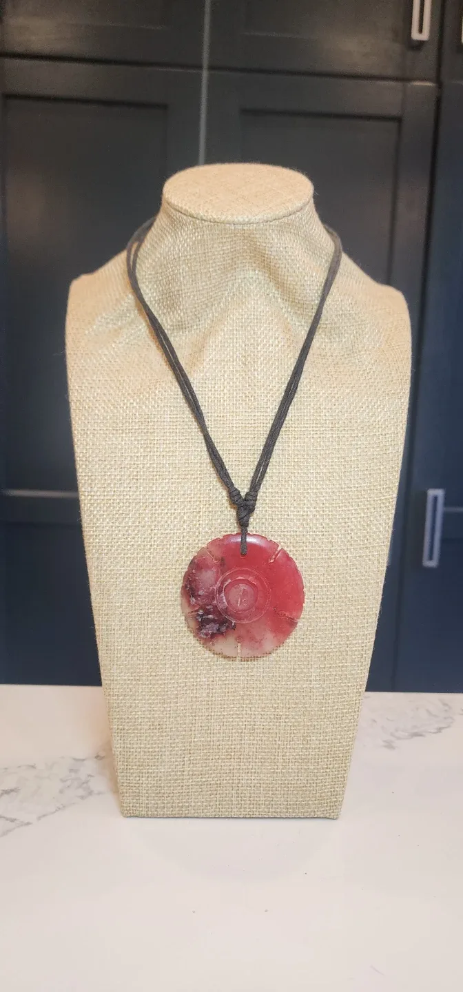 Red Agate Pendant Necklace image indicator(3)
