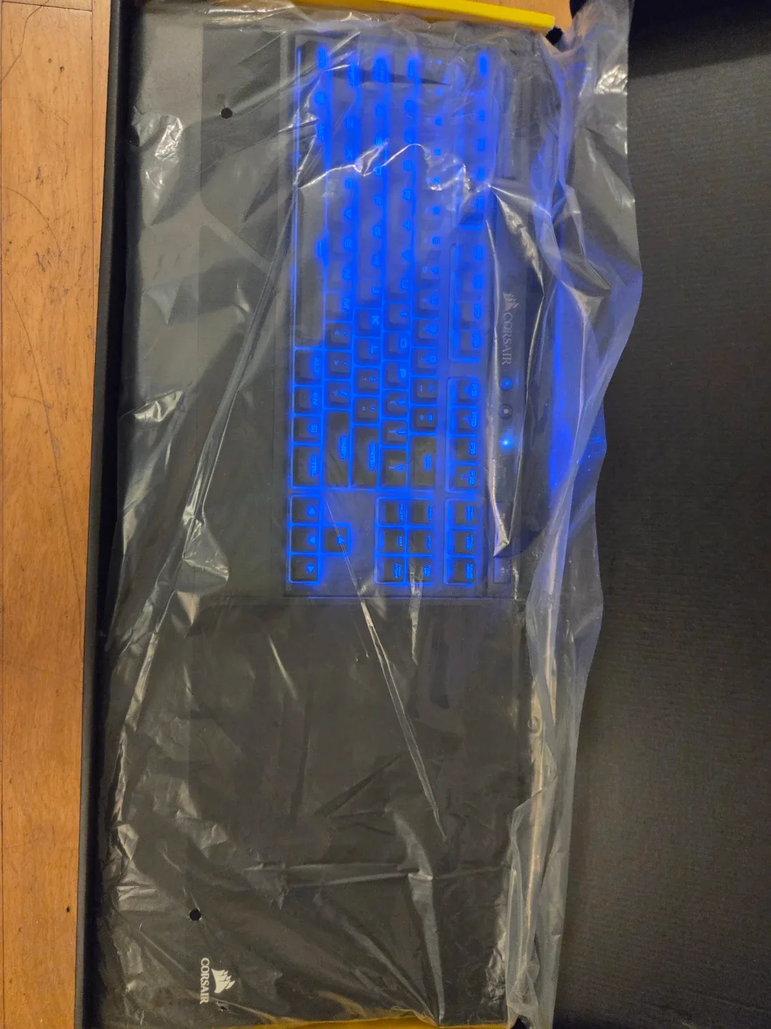 New Corsair K63 Wireless Gaming Lapboard