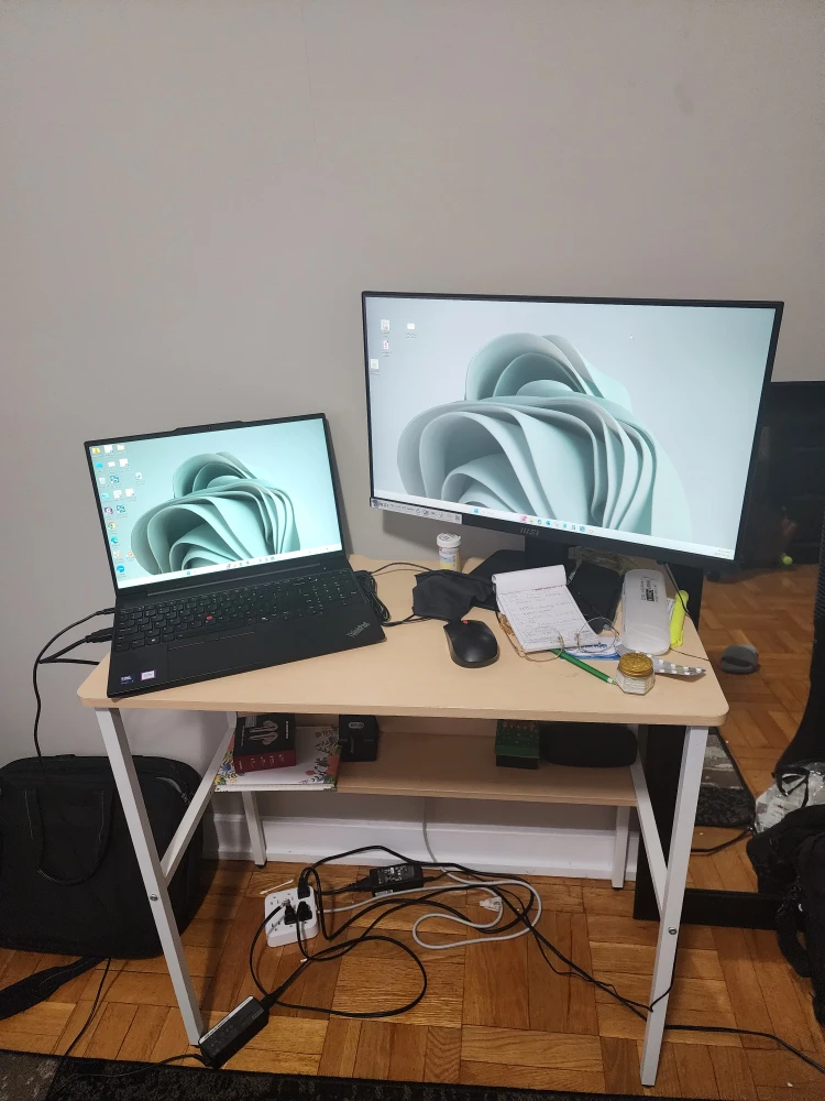 Table. Width 31inch and length 15inch