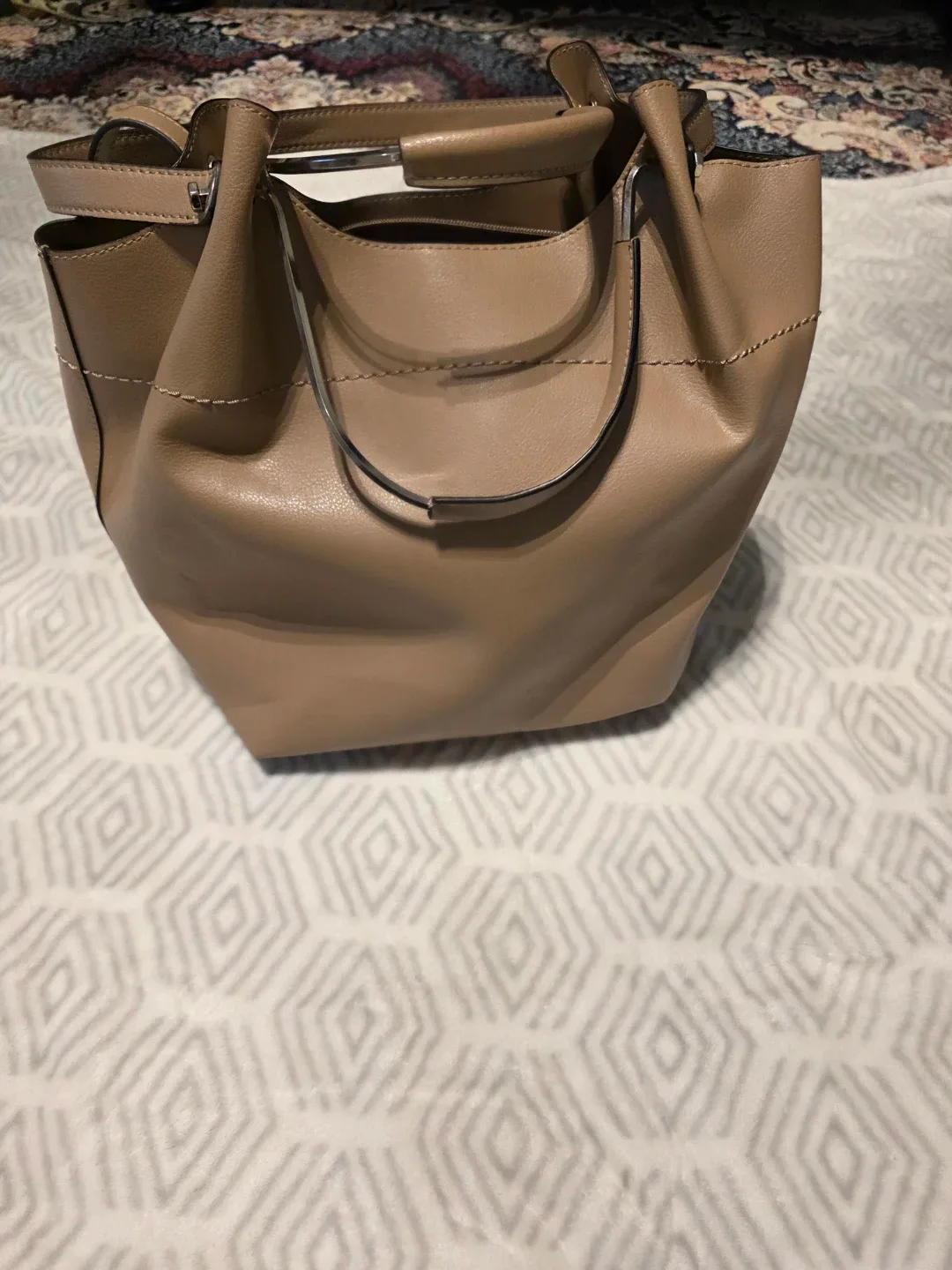 Denver Hayes Beige Tote Bag image indicator(3)