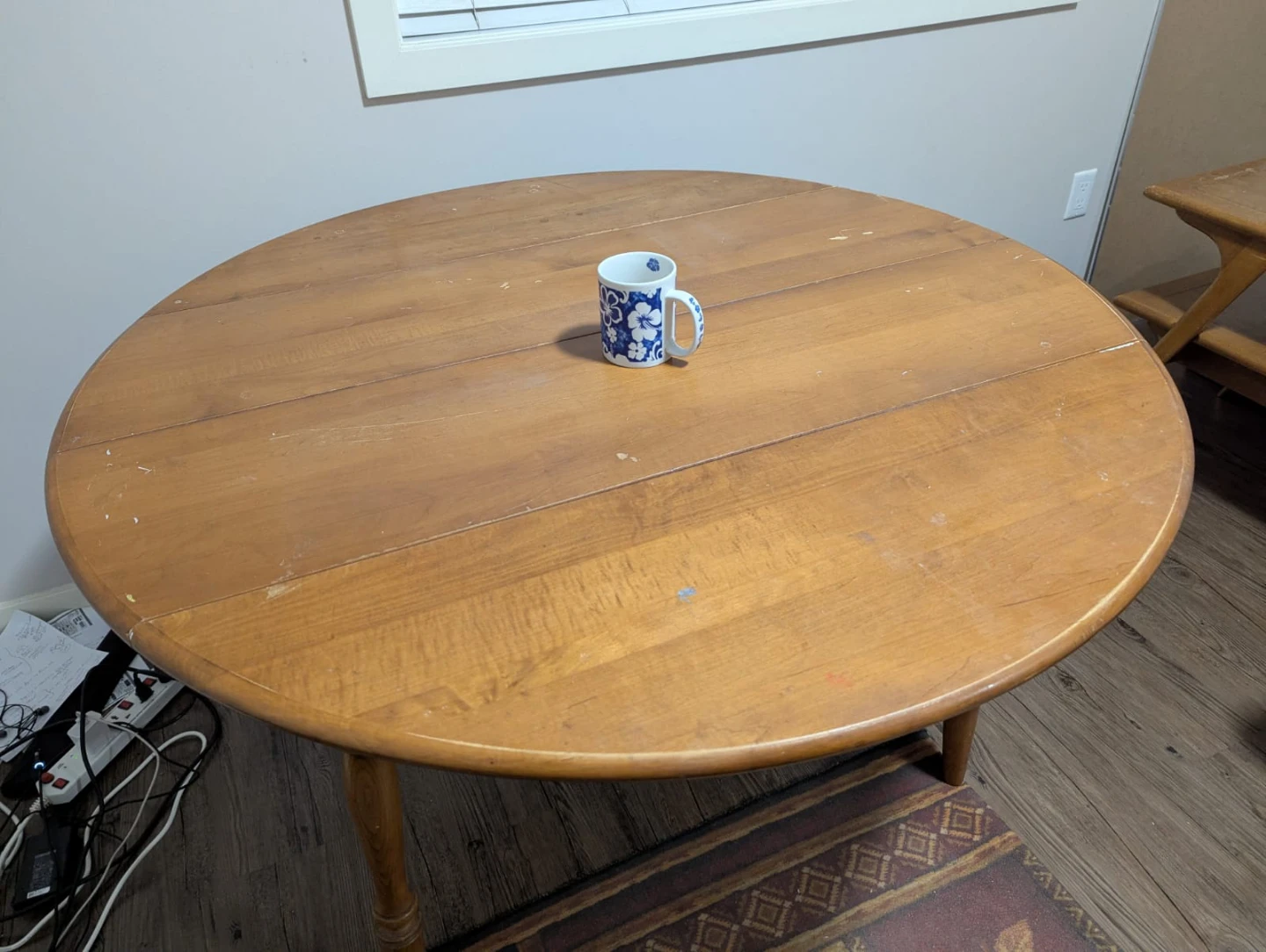 Round Wooden Dining Table - photo 3
