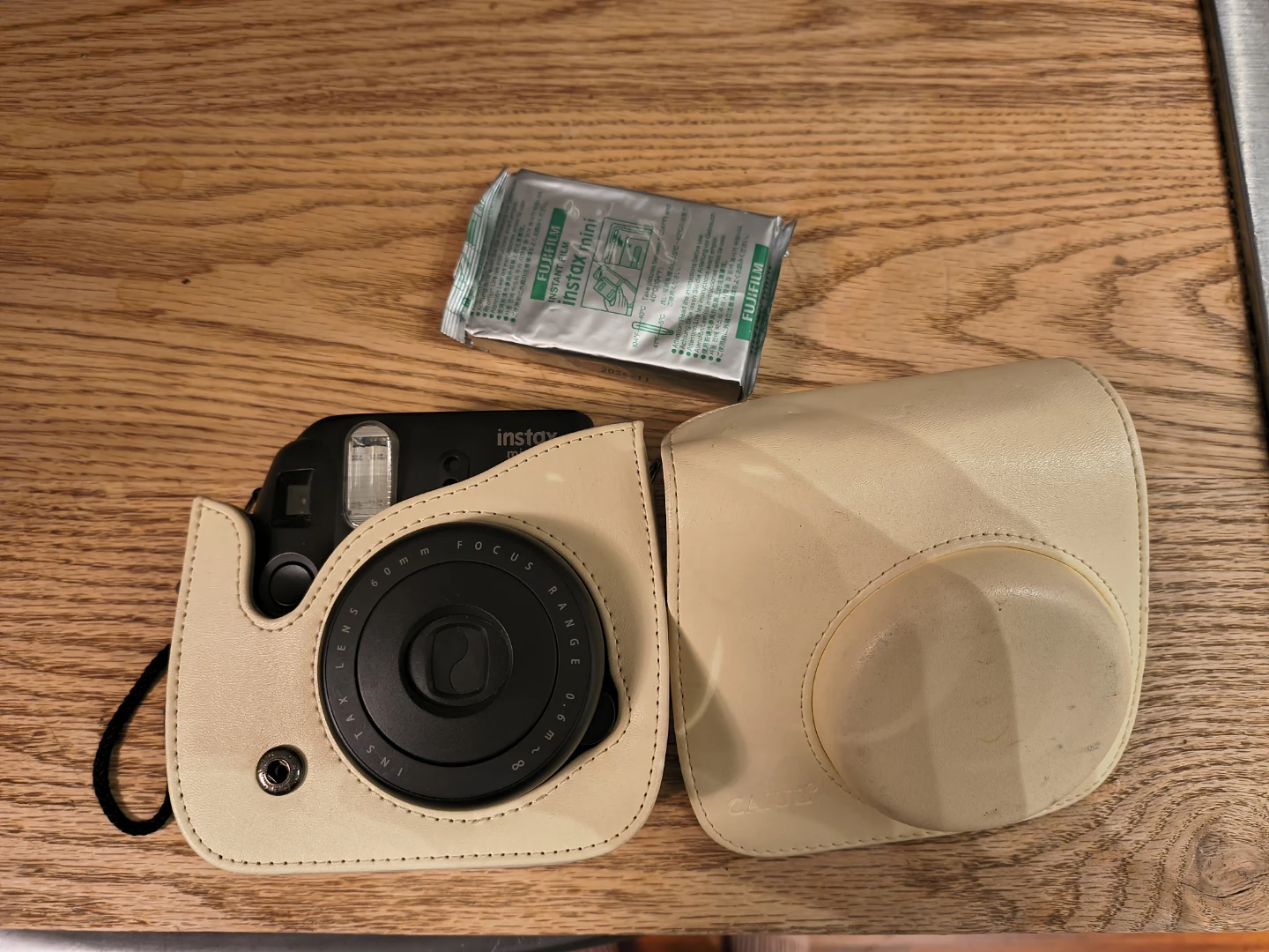 Fujifilm Instax Mini 8 with Case & film