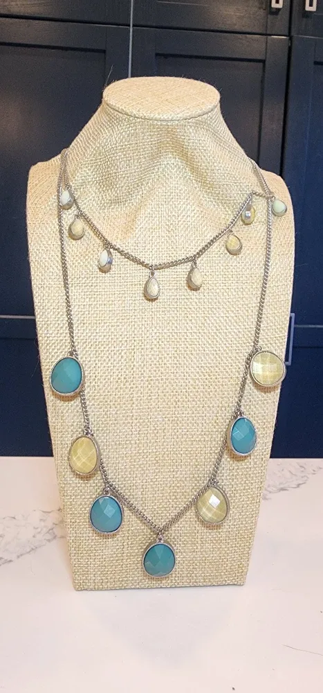 Long Layered Teardrop & Oval Gem Necklace – Boho Chic Style image indicator(2)