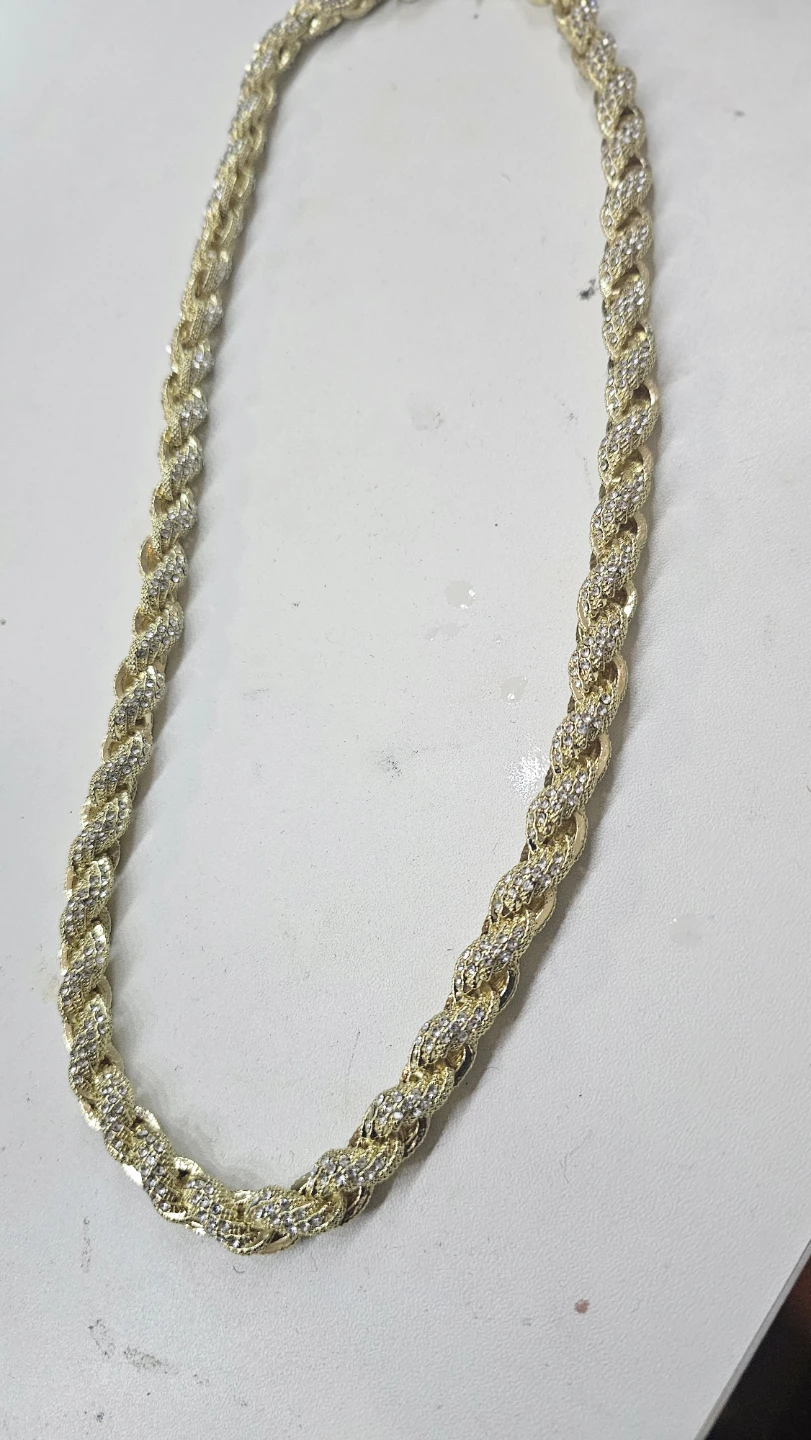 Gold & Diamond Chain Necklace - photo 2