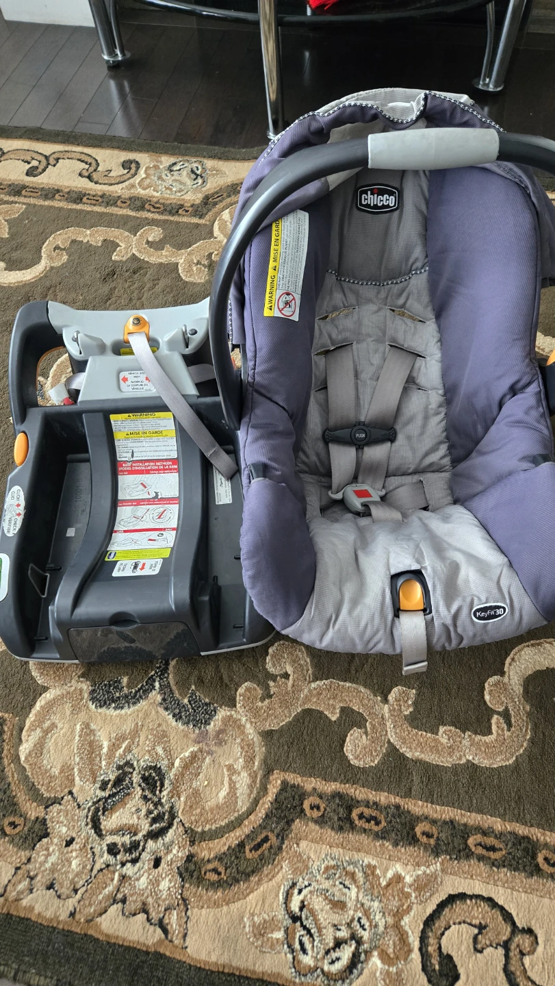 Chicco Keyfit 30 Infant Car Seat