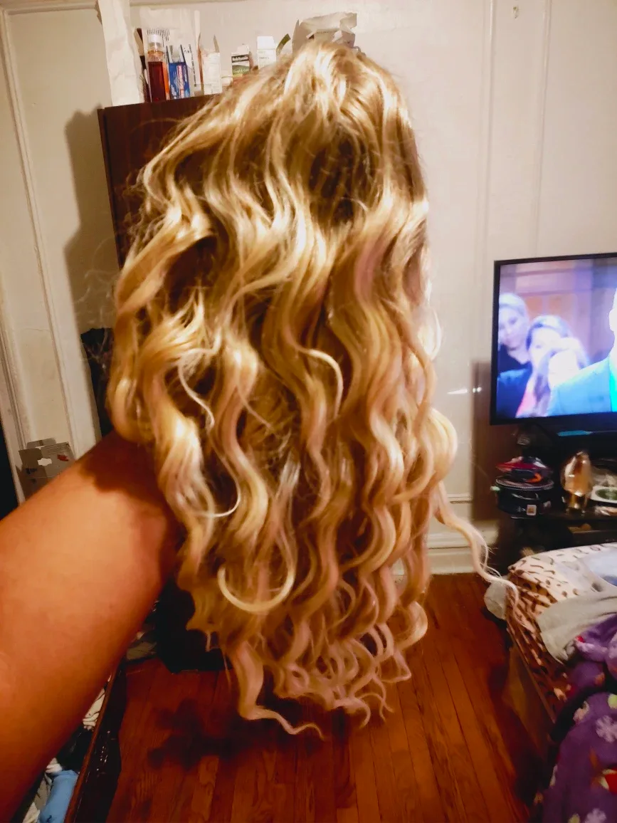 #Cleanout Blonde Curly Wig New