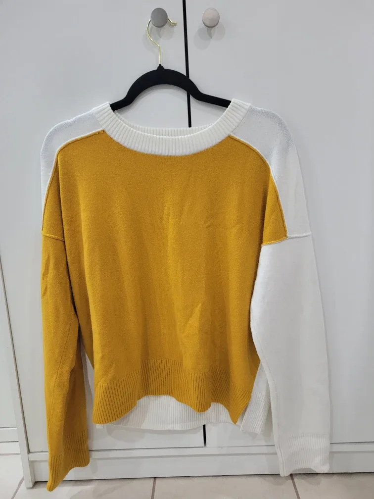 French Connection Sweater - Size M #Cleanout