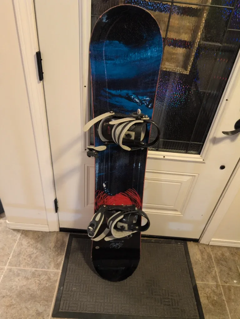 LTD 132 Snowboard with SMX Bindings