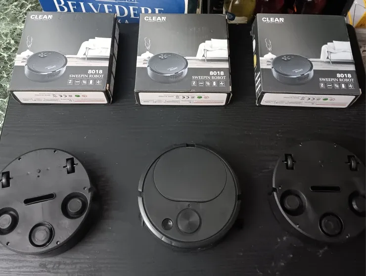 3-in-1 Sweeping Robot 8018 (EACH)