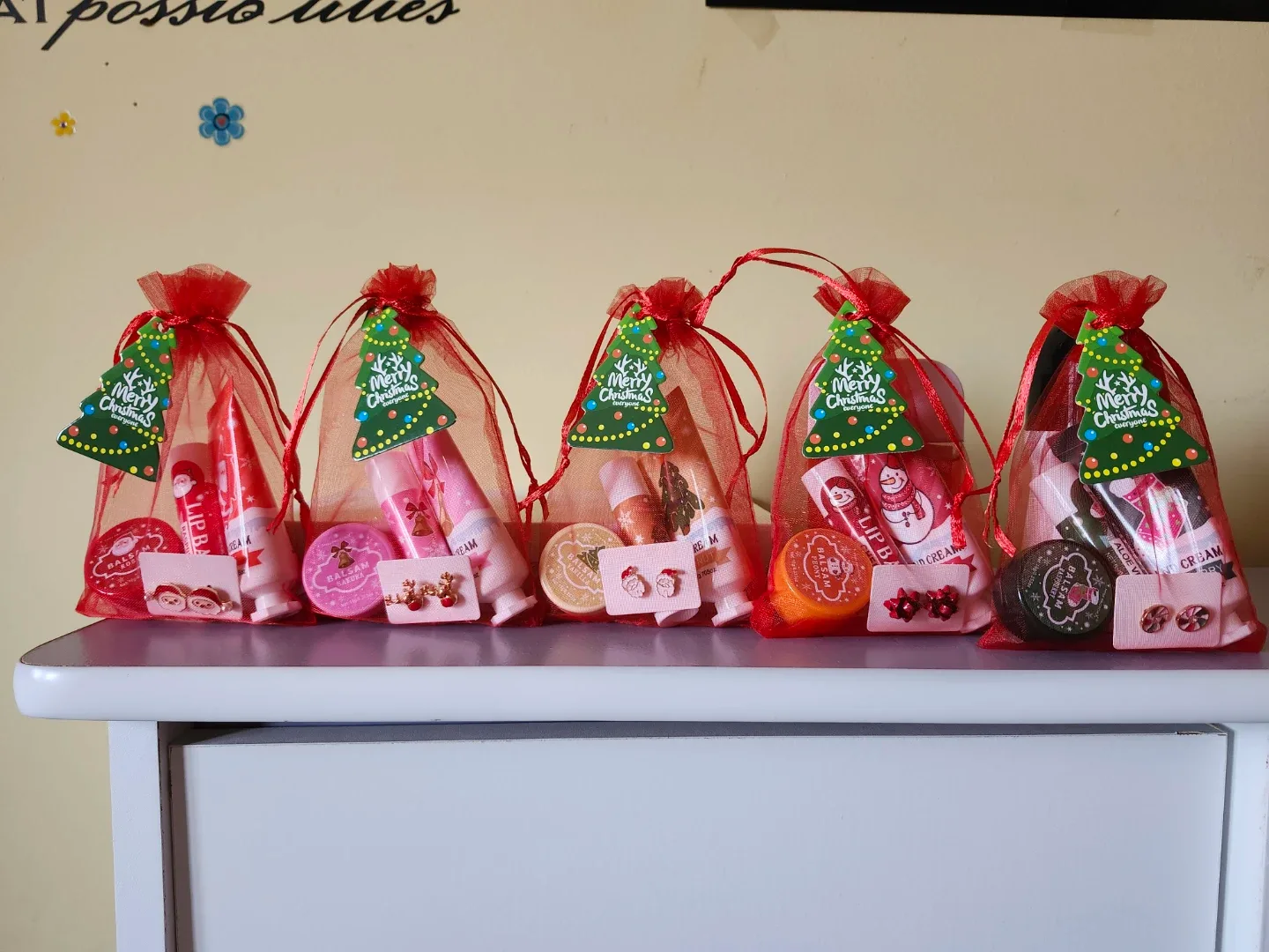 Mini Christmas Gifts with Christmas Earrings