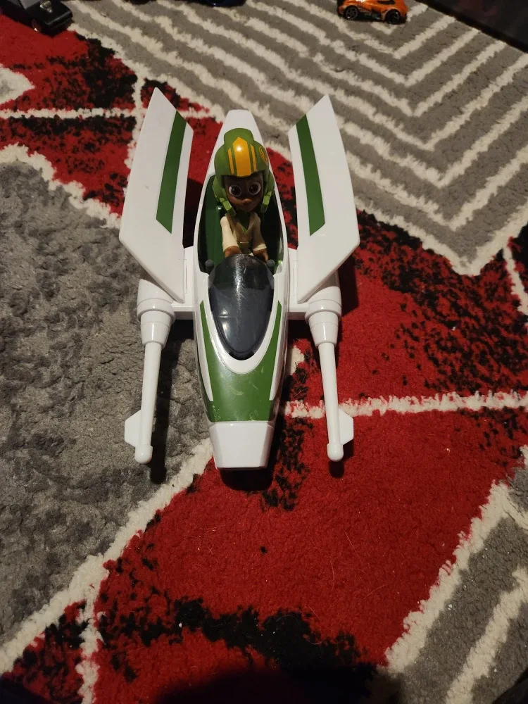 Paw Patrol Skye's Transforming Sea Patrol Vehicle