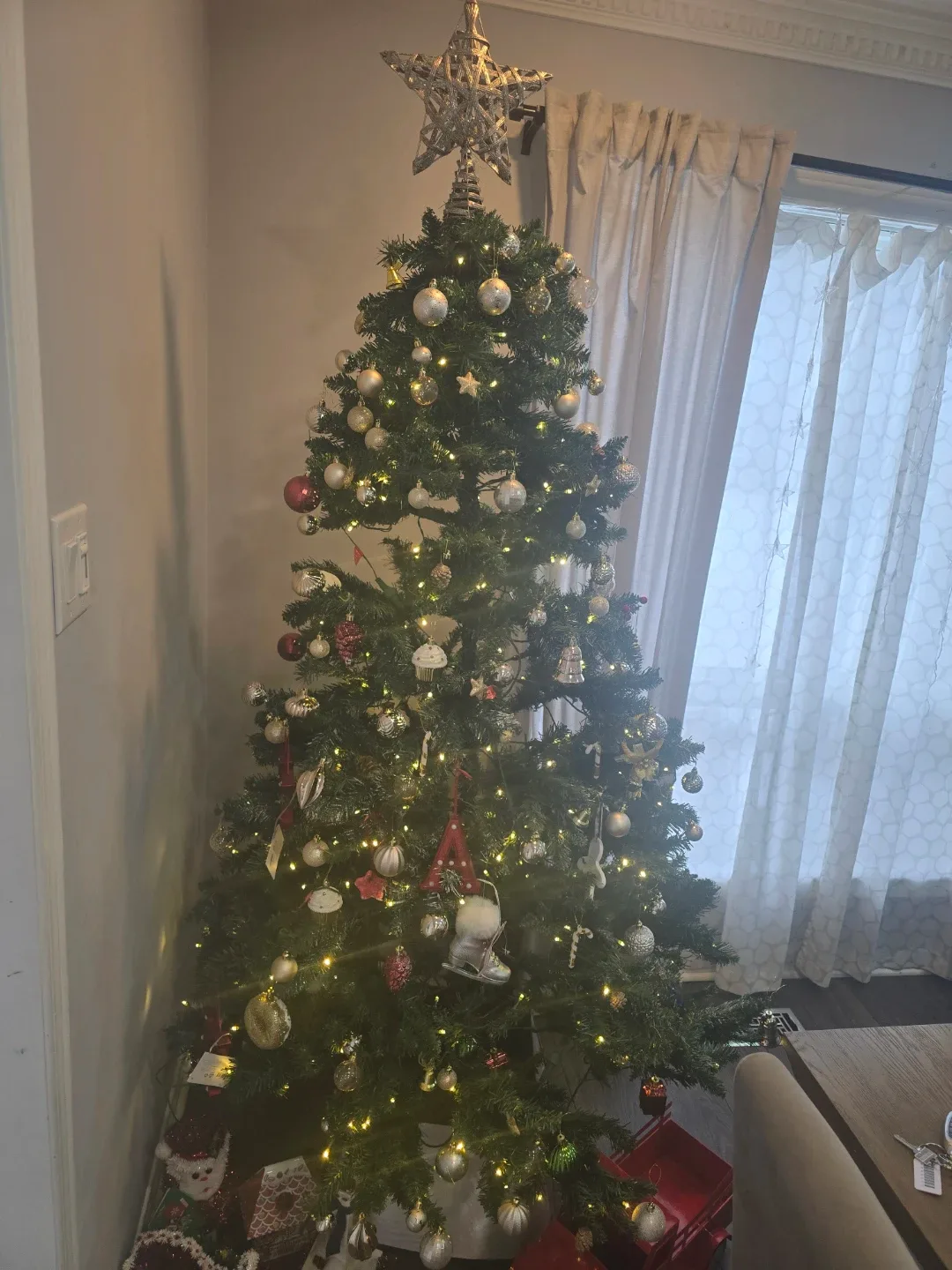 Christmas Tree with Ornaments and Lights image indicator(2)