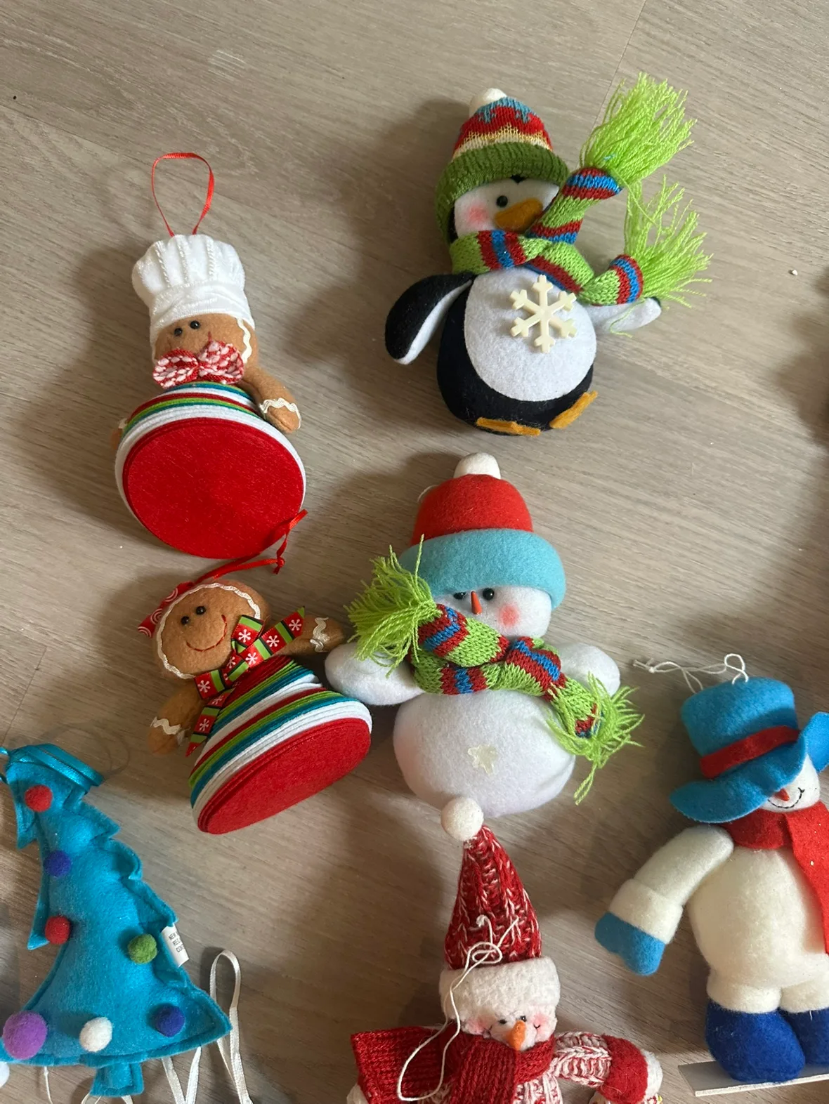 Christmas Tree Ornaments - Mixed Lot image indicator(4)
