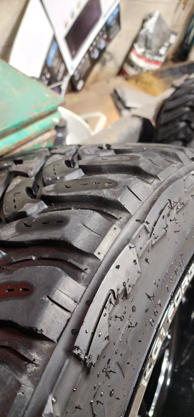 KG1 Forged 35X12.50R22LT Tire Set image indicator(3)