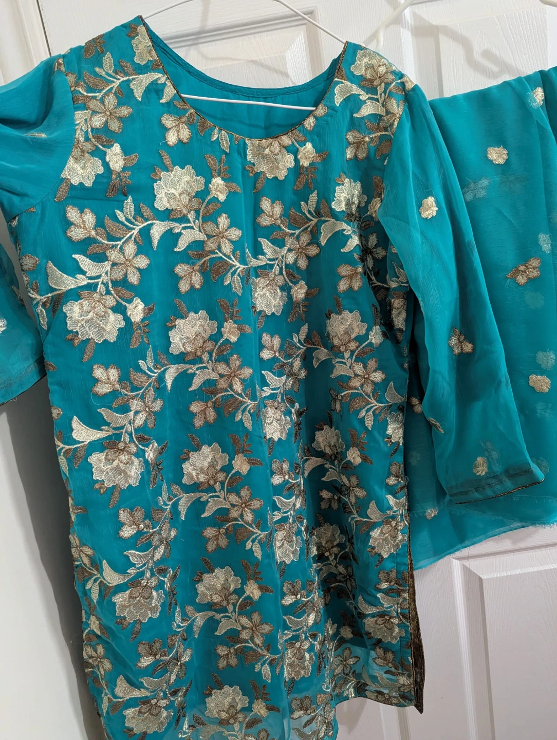 Teal Embroidered Salwar Kameez and dupatta - photo 2