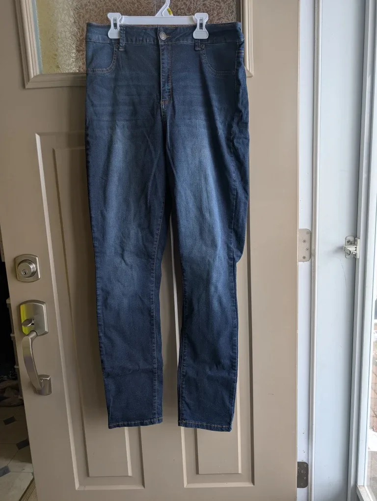 BNWT Womens Bluenotes Jeans
