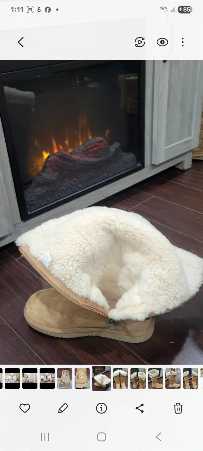 UGG Classic Short Boots image indicator(4)