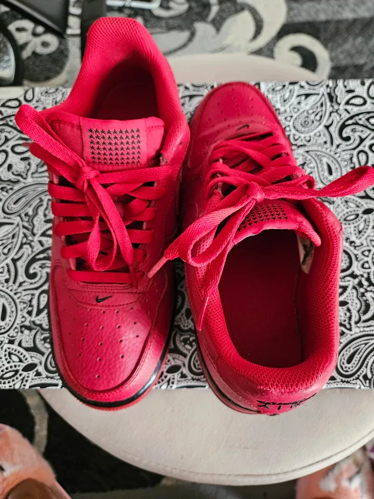 Nike Air Force 1 Red Sneakers