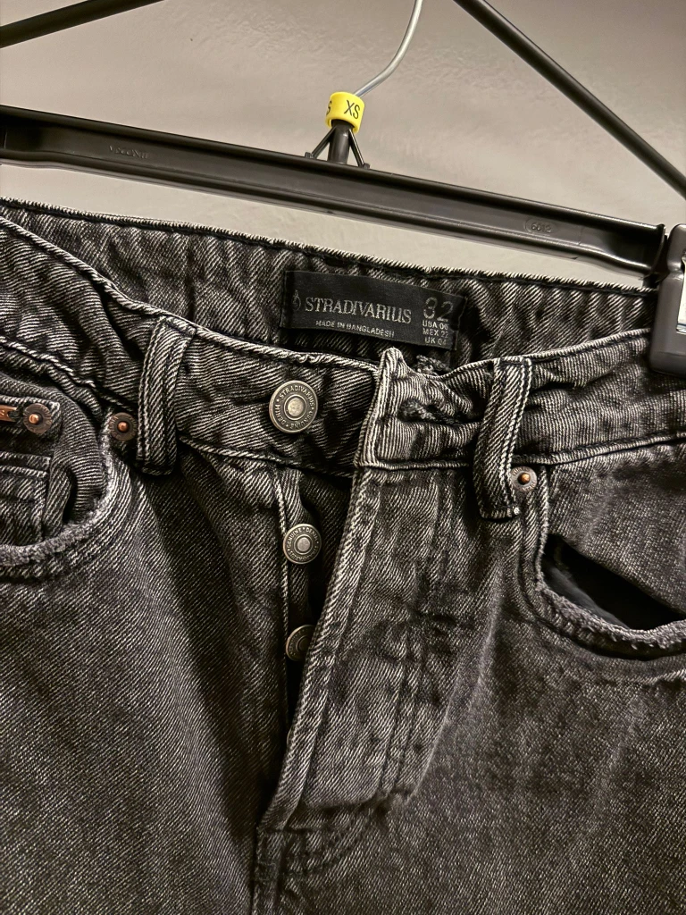 Stradivarius Black Jeans - Size 32 - photo 2
