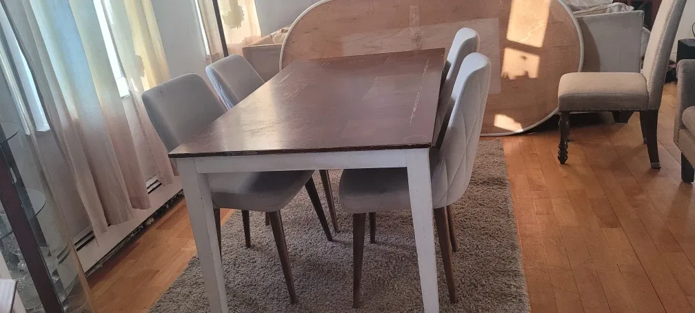 Dining Table and Chairs Set