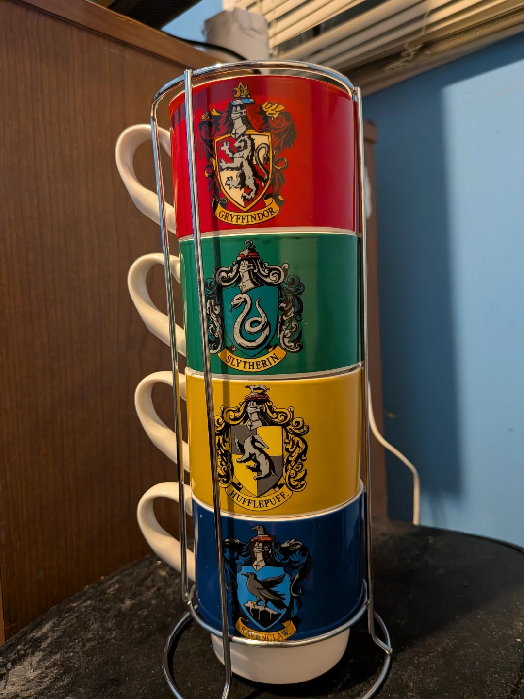 Harry Potter House Crest Mug Set with Stand