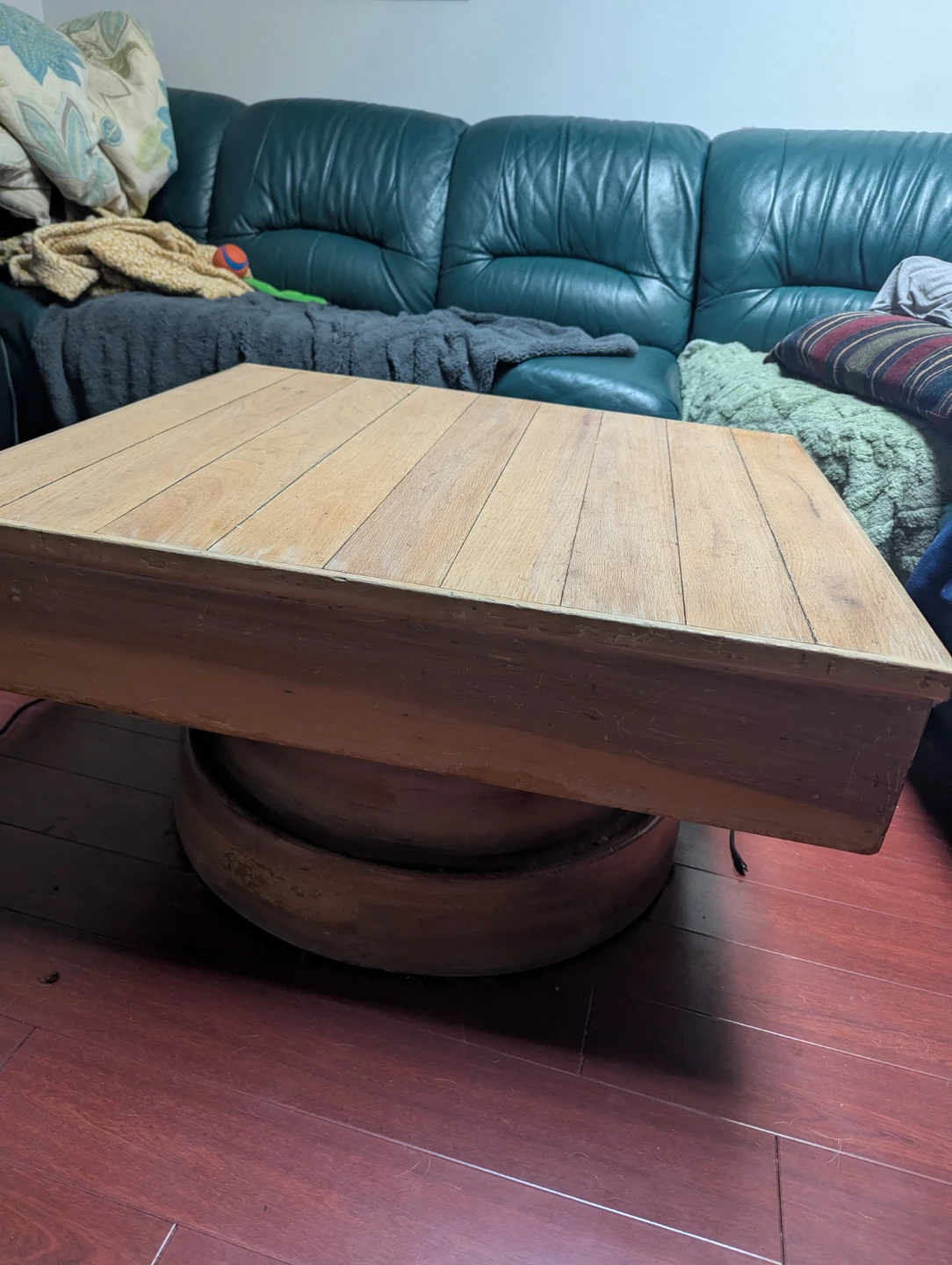 Wooden Coffee Table - photo 2