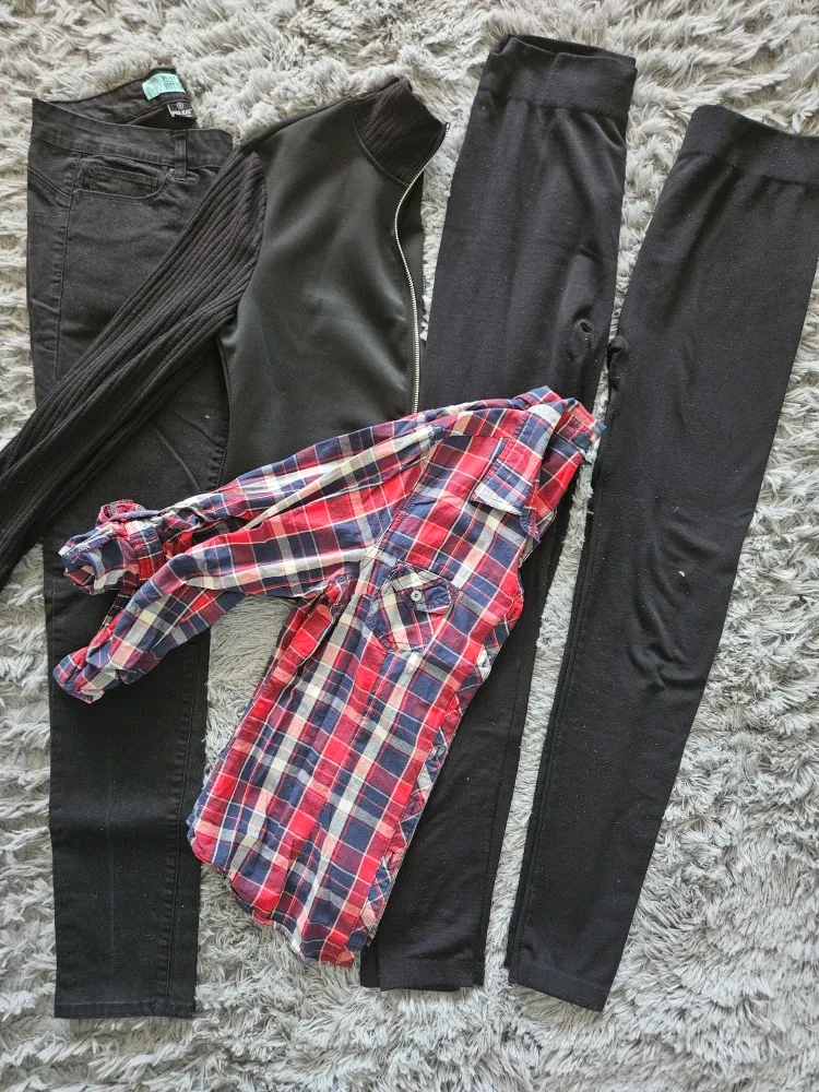 Wax Jean Black Jeans - Size 9