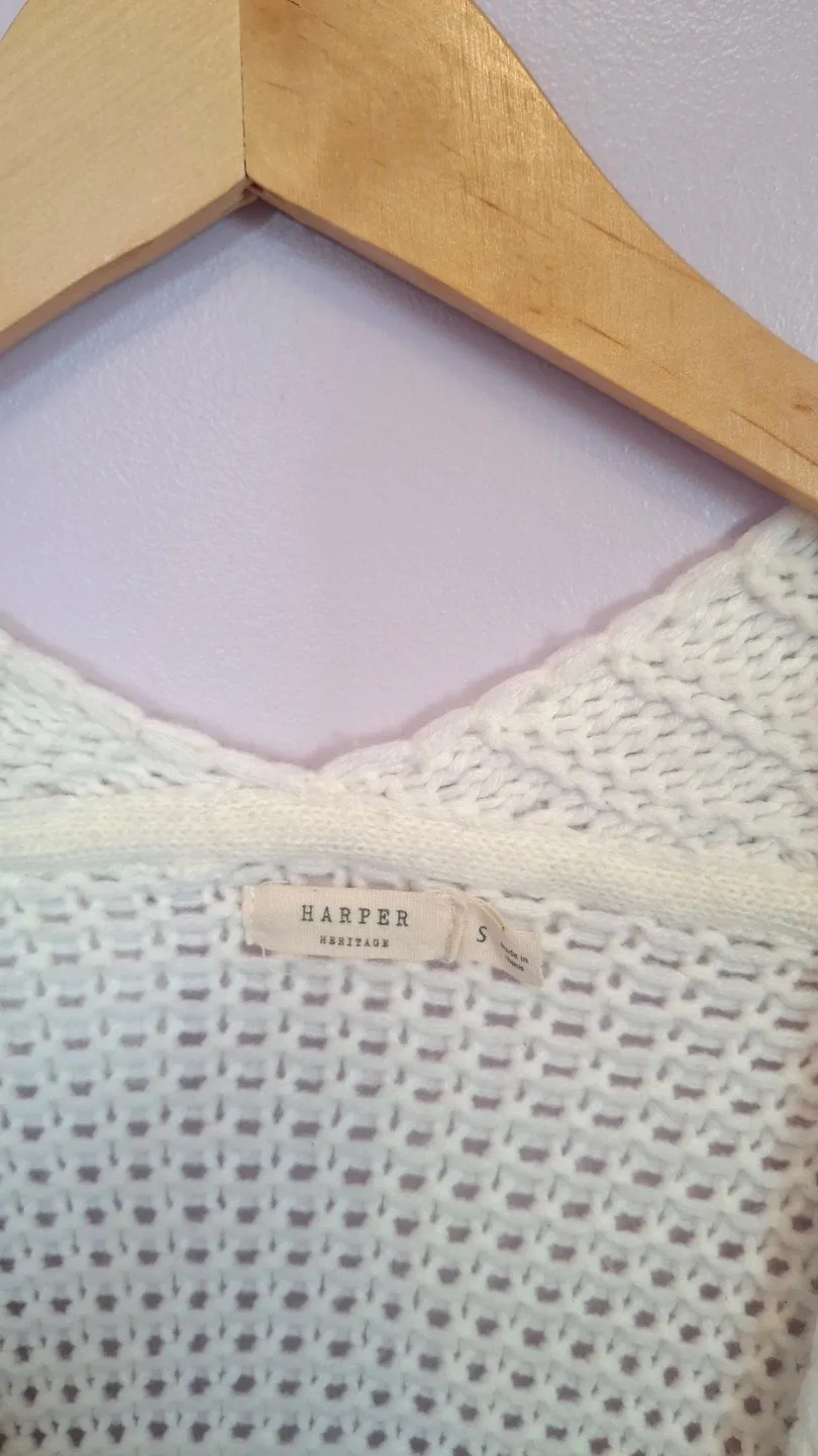 White Cardigan (S/P) - Harper Heritage image indicator(4)