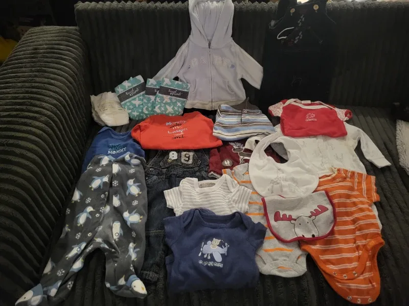 Baby doll Clothes Bundle - Mixed Sizes & Brands image indicator(4)