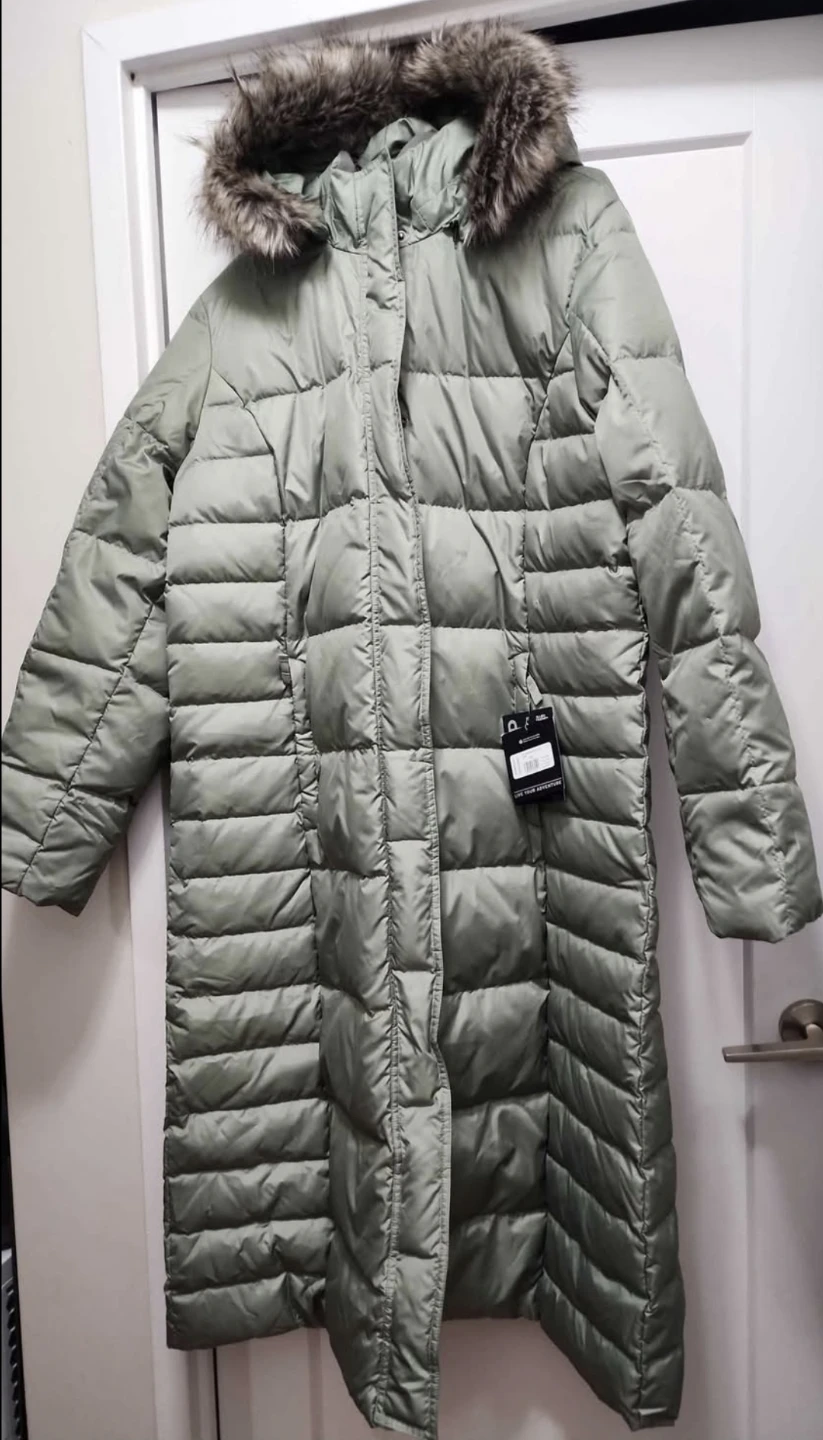 BRAND NEW! EDDIE BAUER JACKET (SIZE XXL) IMMACULATE CONDITION