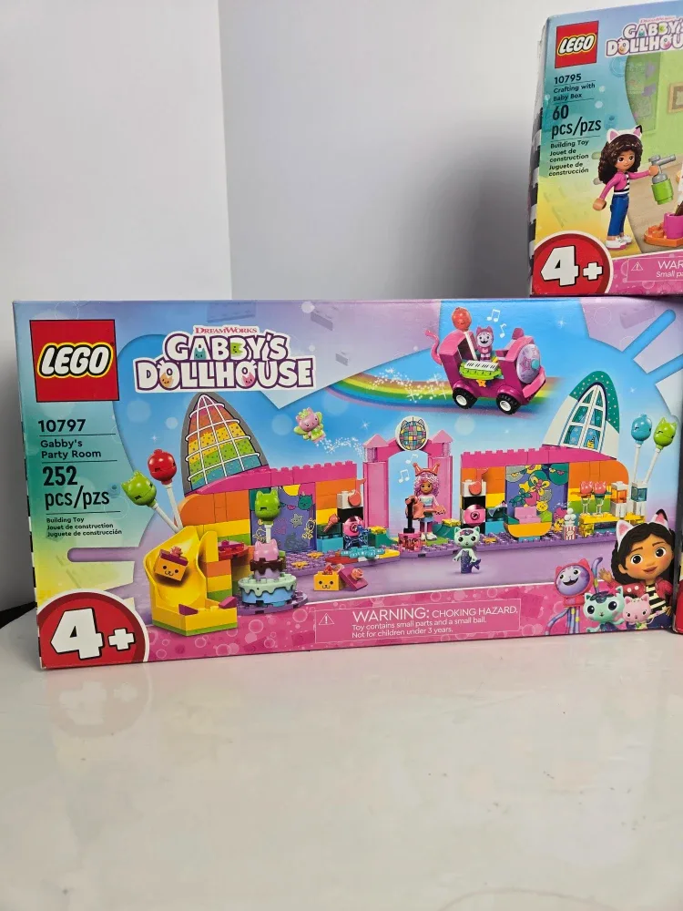 3 gabbys dollhouse lego playsets image indicator(3)