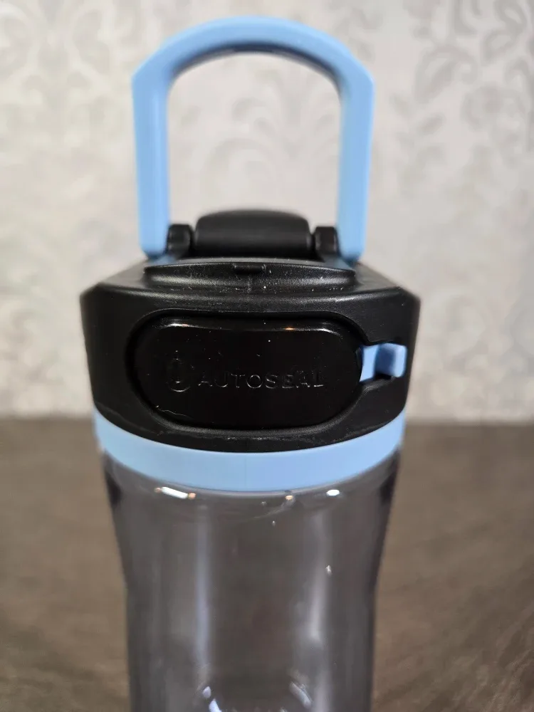 24 OZ Contigo Autoseal Water Bottle image indicator(2)