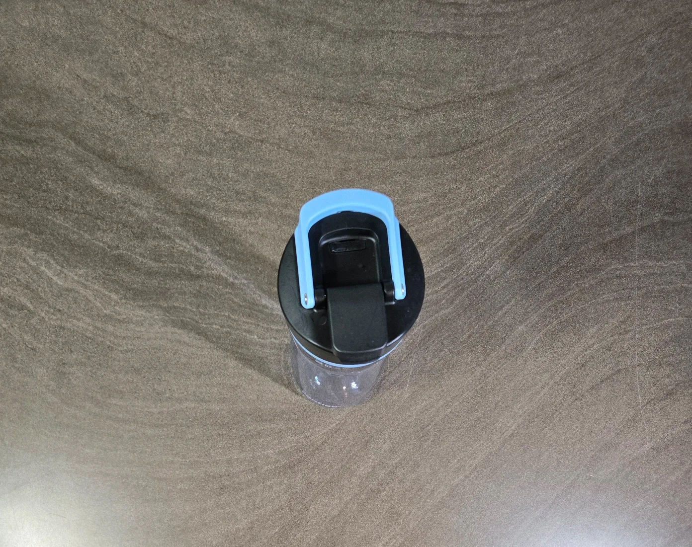 24 OZ Contigo Autoseal Water Bottle image indicator(3)