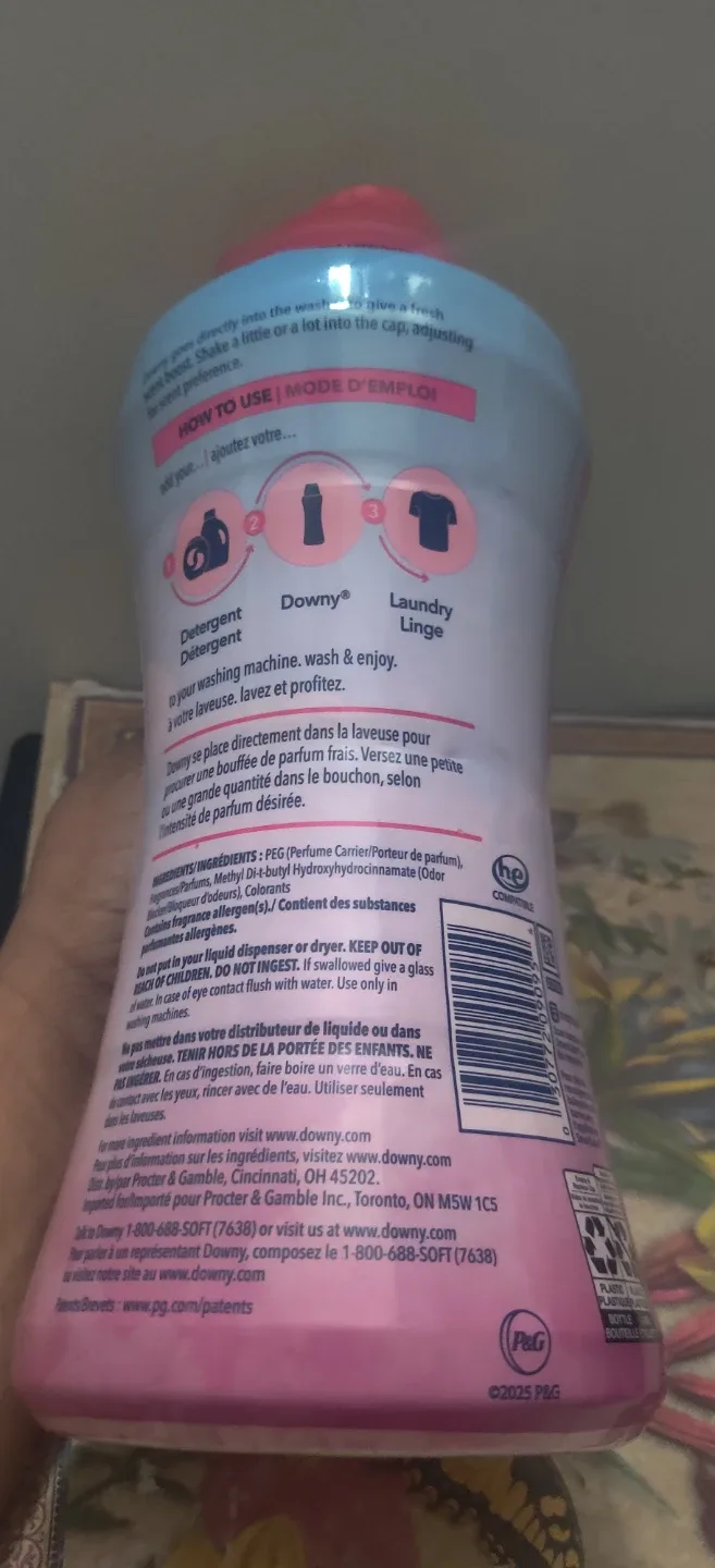 Downy April Fresh Laundry Scent Booster - 680g image indicator(3)