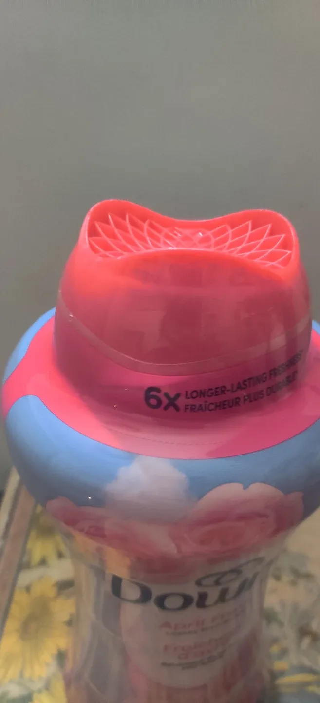 Downy April Fresh Laundry Scent Booster - 680g image indicator(4)