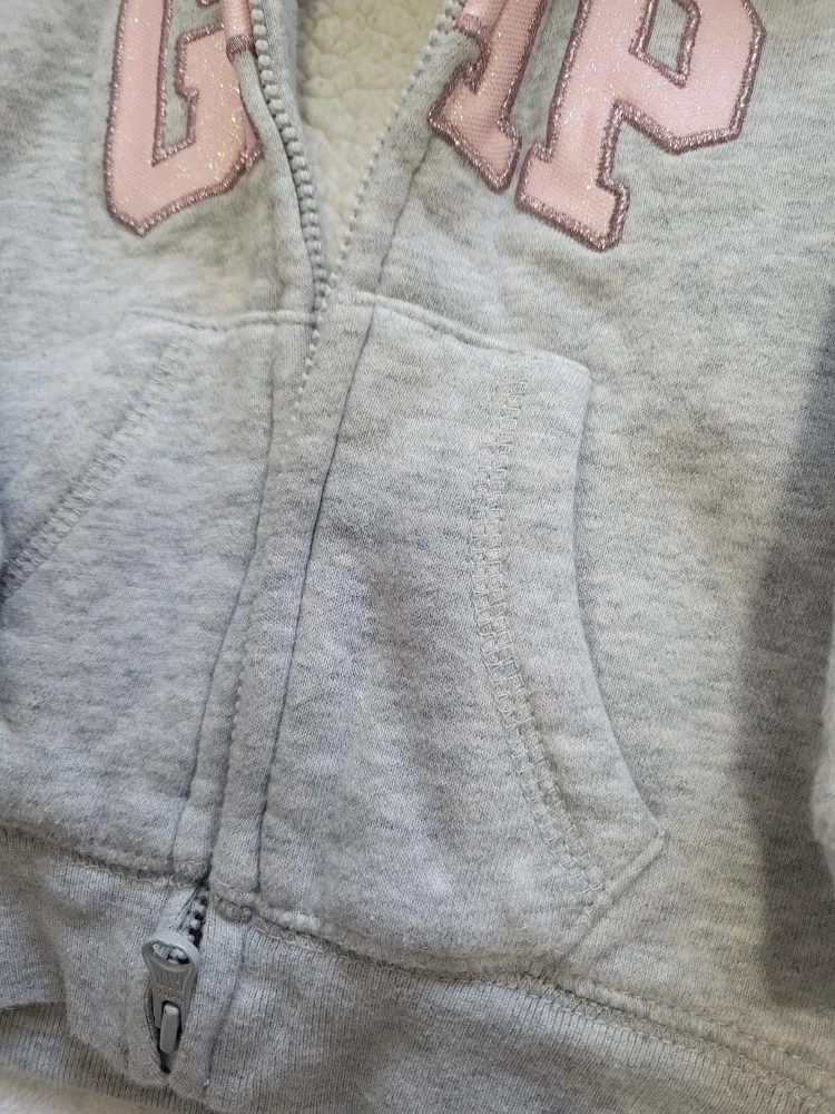 Baby Gap Hoodies - Size 12-18 Months image indicator(8)