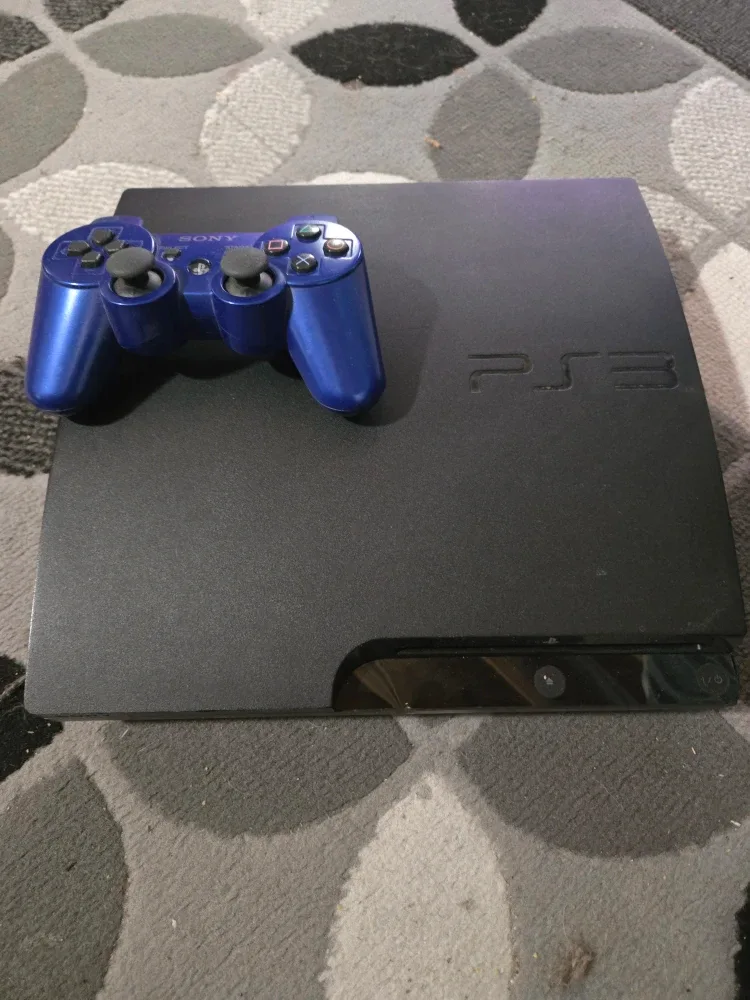 PlayStation 3 (PS3) Console + Games Bundle